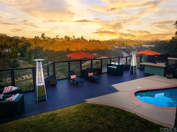 4576 Lucille Dr, San Diego, CA 92115