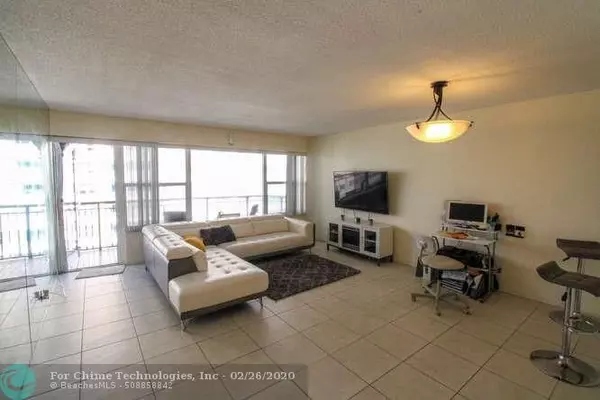 Fort Lauderdale, FL 33308,3800 Galt Ocean Dr  #1104