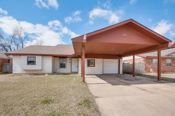 901 N Southminster Street, Moore, OK 73160