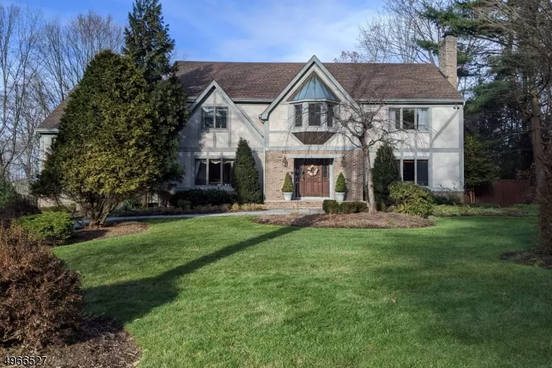 19 HARVEY LN, Upper Saddle River Boro, NJ 07458