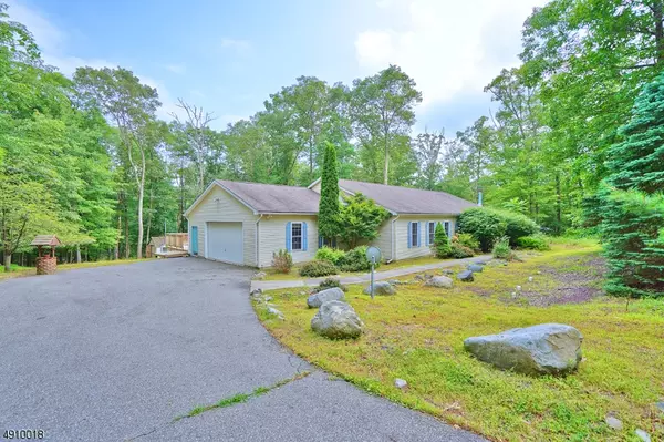 137 GAISLER RD, Blairstown Twp., NJ 07825