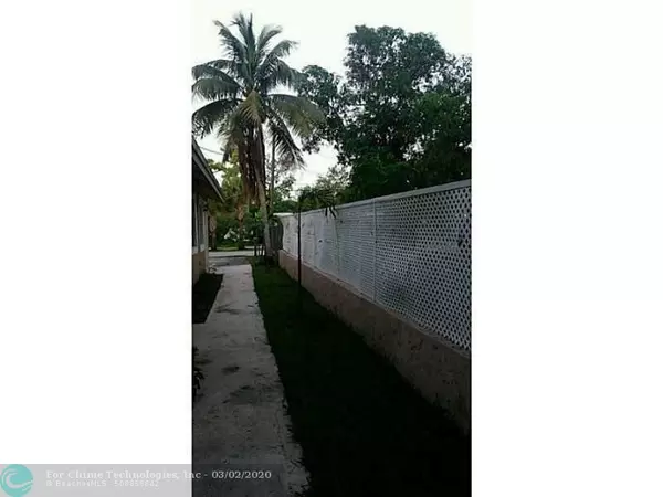 Fort Lauderdale, FL 33311,831 NW 14th Way