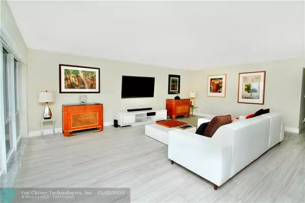 Lauderdale By The Sea, FL 33308,5100 N Ocean Blvd  #1416