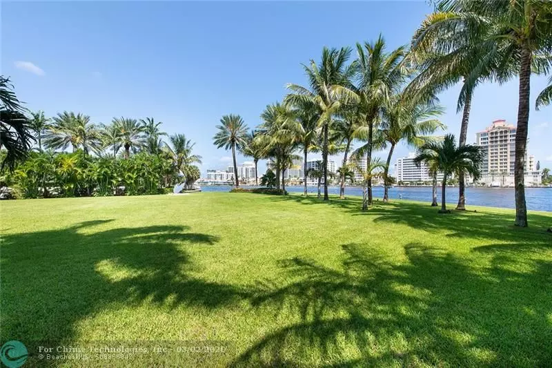 2724 SEA ISLAND, Fort Lauderdale, FL 33301