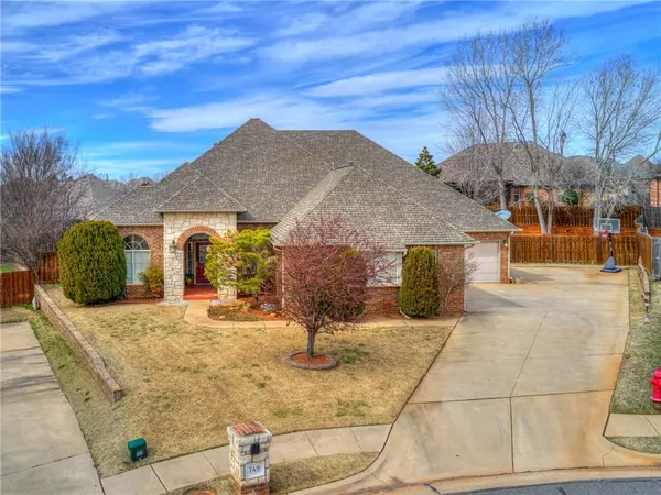 749 Secretariat Lane, Edmond, OK 73025