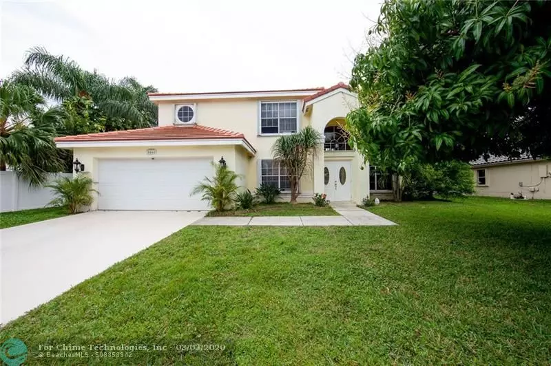 5664 Descartes Cir, Boynton Beach, FL 33472