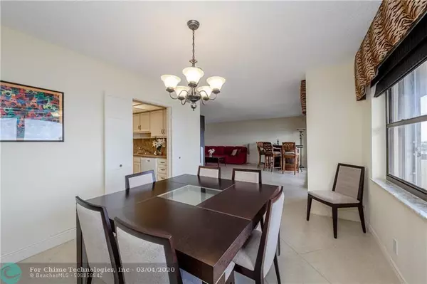 Lauderdale By The Sea, FL 33308,5100 N Ocean Blvd  #1514