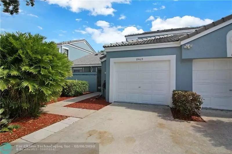 Tamarac, FL 33321,8469 Waterford Cir  #8469