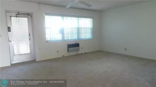 West Palm Beach, FL 33417,207 Chatham J  #270