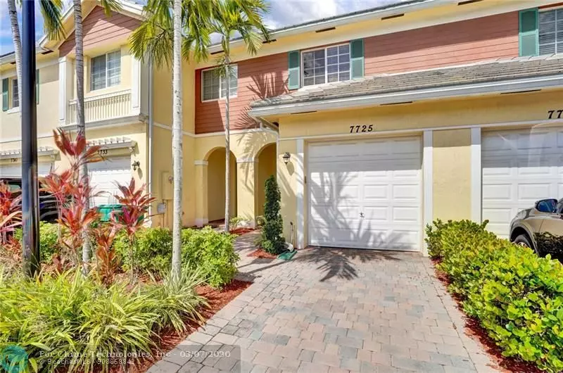 7725 PADDOCK PL  #7725, Davie, FL 33328