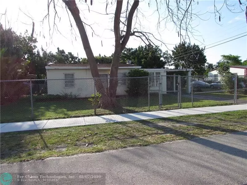 18000 NW 2nd Ct, Miami Gardens, FL 33169