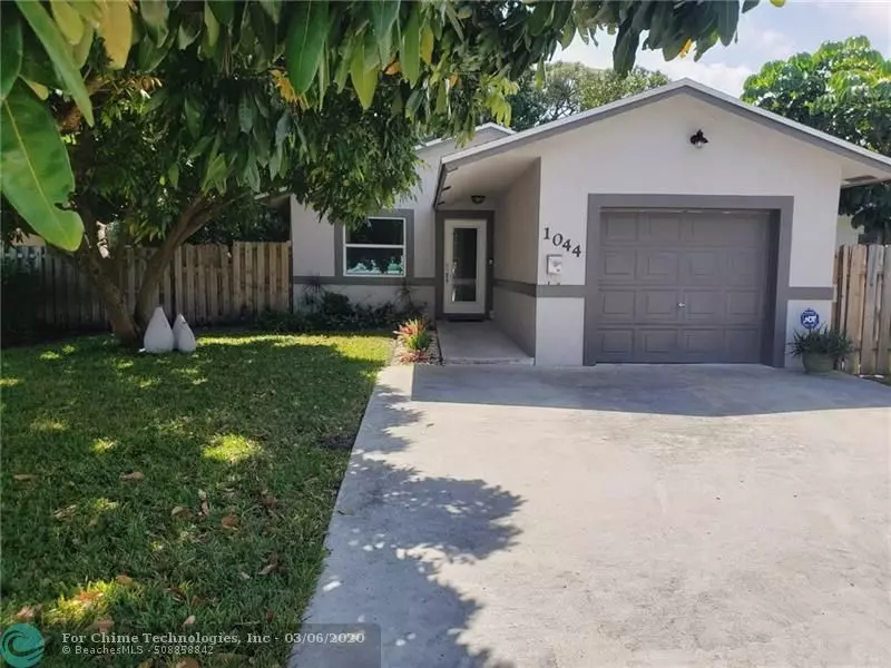 1044 NE 34th St, Oakland Park, FL 33334