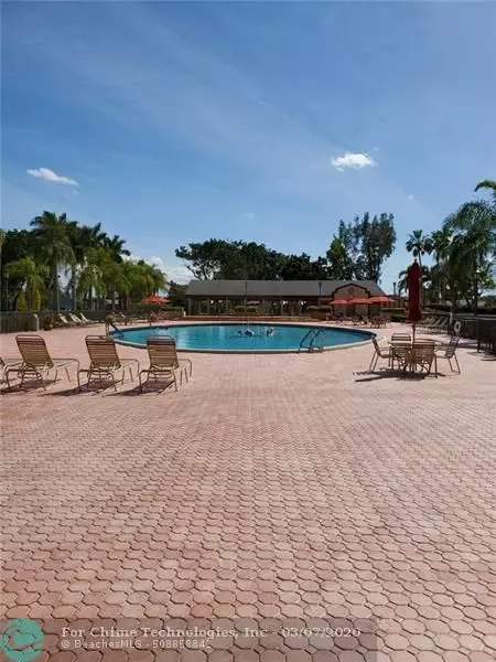 Tamarac, FL 33321,10819 W Clairmont Cir  #110