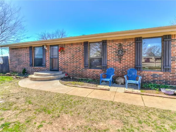 2100 Memphis Drive, Norman, OK 73071