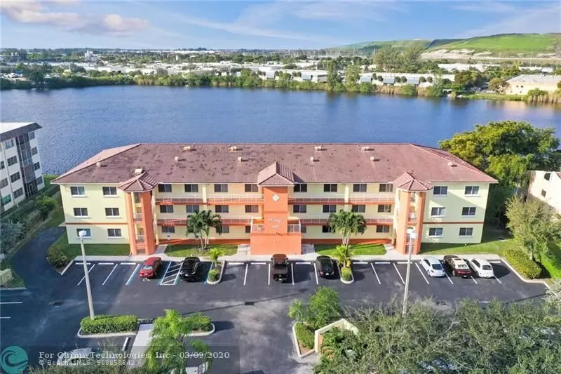 4401 Crystal Lake Dr  #106, Deerfield Beach, FL 33064