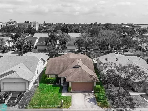 2545 NW 95th Ter, Coral Springs, FL 33065