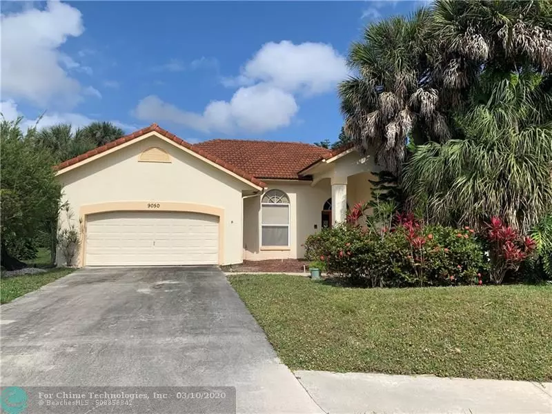 9050 Cypress Hollow Dr, Palm Beach Gardens, FL 33418