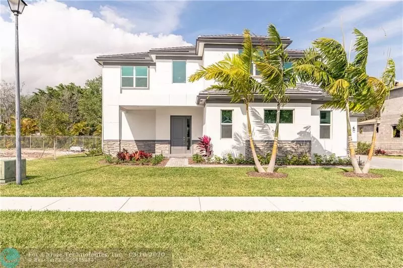 9557 Captiva Cir, Boynton Beach, FL 33437