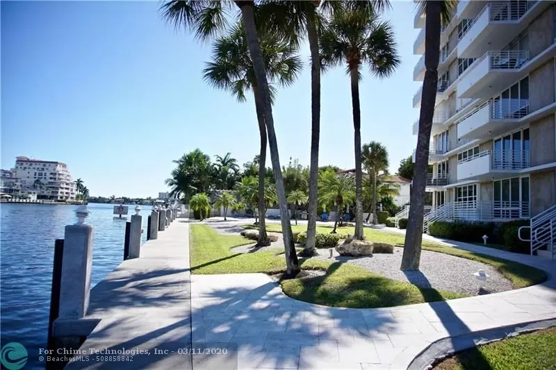 Fort Lauderdale, FL 33304,888 Intracoastal Dr  #2D