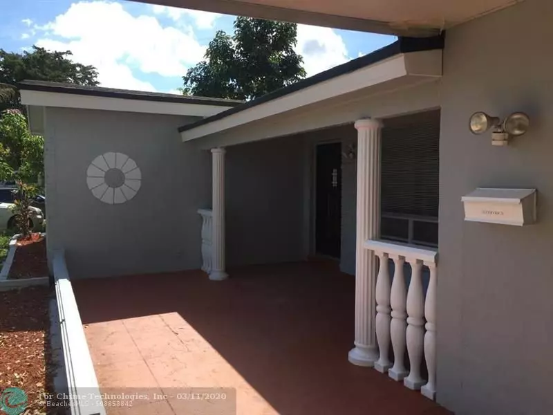 2020 Alcazar Dr, Miramar, FL 33023