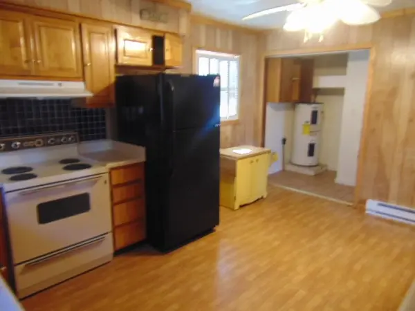 562 TERRY AVENUE, Oak Hill, WV 25901