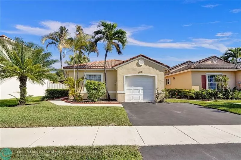 895 SW 180th Ter, Pembroke Pines, FL 33029