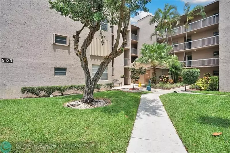 9480 Tangerine Pl  #305, Davie, FL 33324