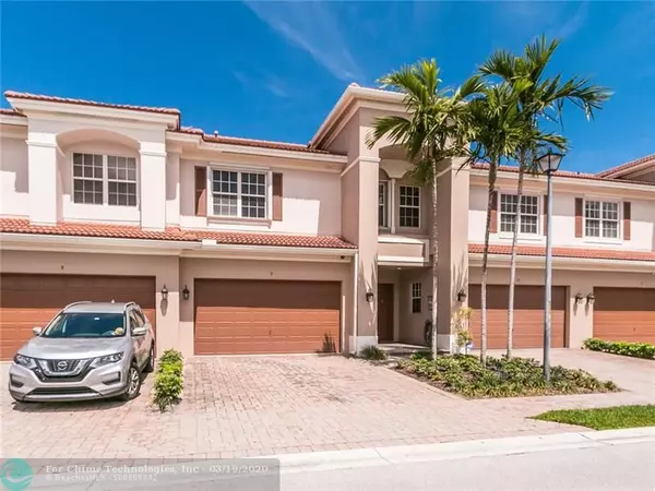 9 Nottingham Place, Boynton Beach, FL 33426