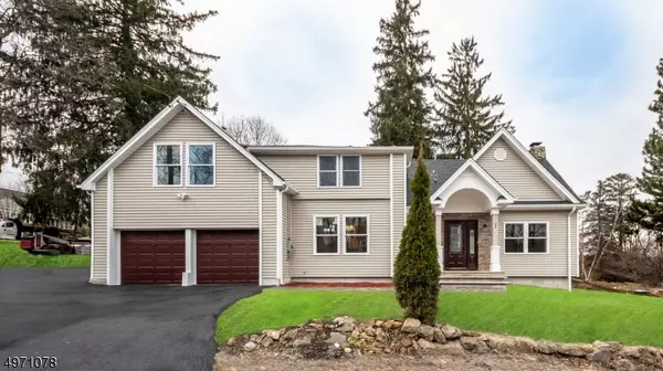 22 MANOR HOUSE RD, Mount Olive Twp., NJ 07828