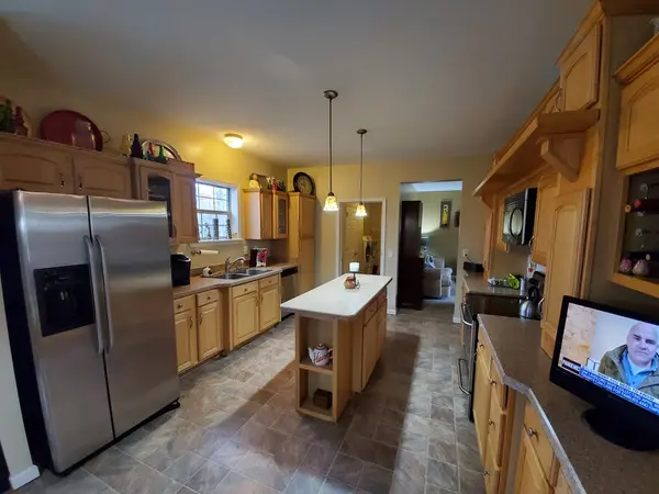 10 STONE CIRCLE ROAD, Beckley, WV 25801