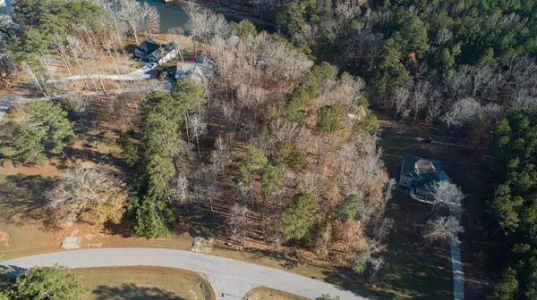 Greenwood, SC 29649,202 Lakeport