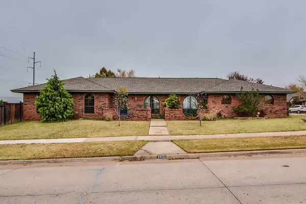 1613 Kingsgate Road, Oklahoma City, OK 73159