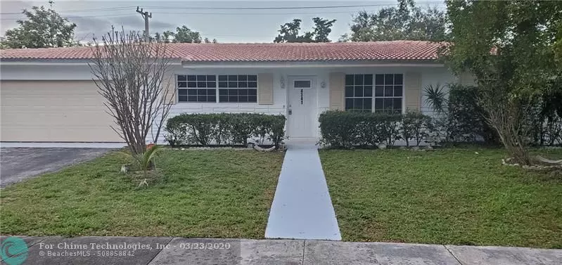 4341 NW 4th Ct, Plantation, FL 33317