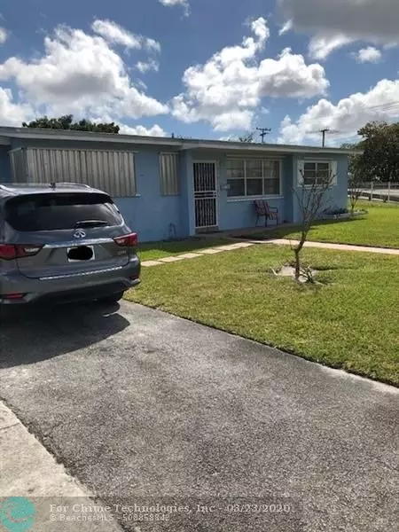 Miami Gardens, FL 33055,19101 NW 39th Ct