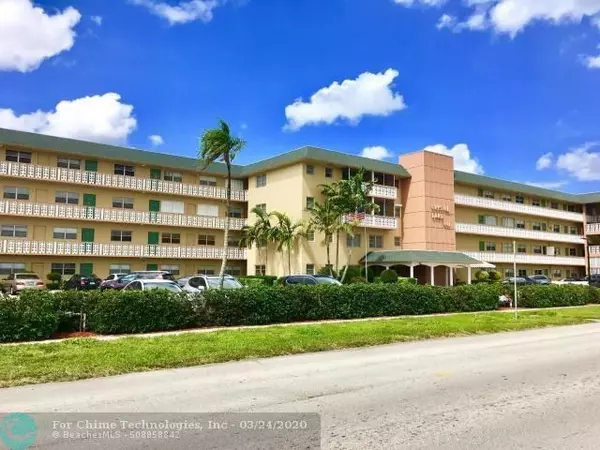 Deerfield Beach, FL 33064,941 CRYSTAL LAKE DR  #314