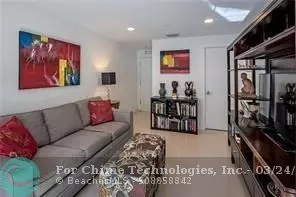 Fort Lauderdale, FL 33304,822 NE 7th St  #822