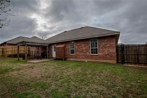 Washington, OK 73093,424 Clear View Drive