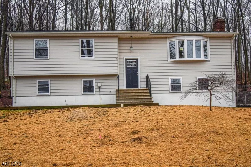 119 LONGWOOD LAKE RD, Jefferson Twp., NJ 07438