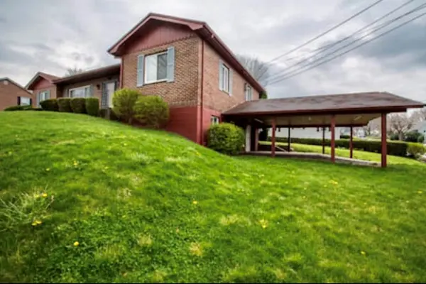 202 AVON STREET, Beckley, WV 25801