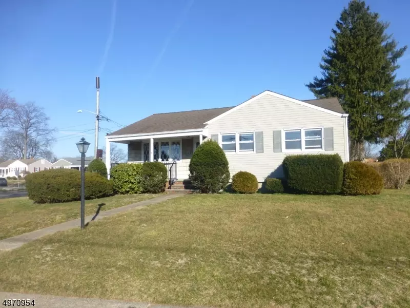 South Plainfield Boro, NJ 07080,1102 WORTH DR