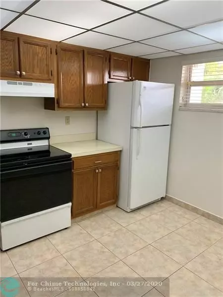 Coral Springs, FL 33071,1100 NW 87th Ave  #308