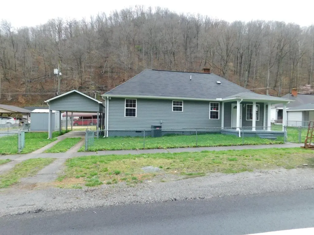 14 34TH STREET, Kopperston, WV 24854