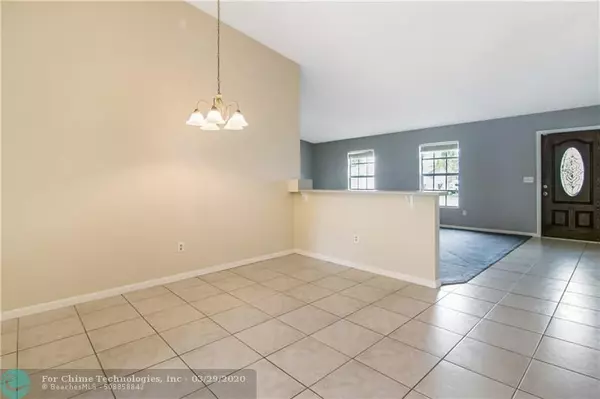 Lake Worth, FL 33467,5118 S Canal Cir