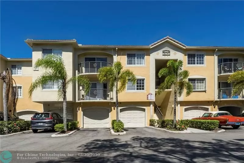 Royal Palm Beach, FL 33411,400 N Crestwood Ct  #417