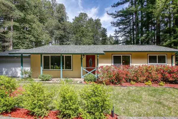 112 Cypress Tree LN, Boulder Creek, CA 95006