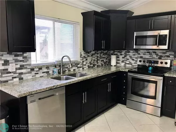 Plantation, FL 33322,10545 NW 11th Ct