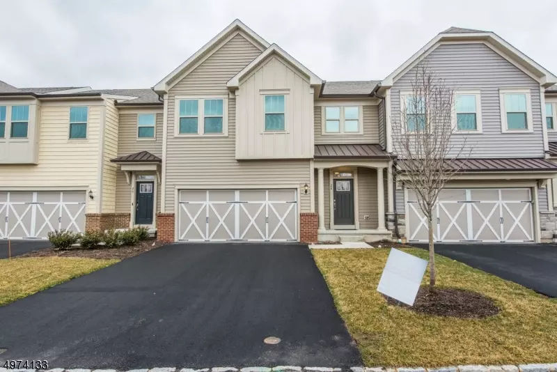 Mountain Lakes Boro, NJ 07046,3 LAKELAND CT