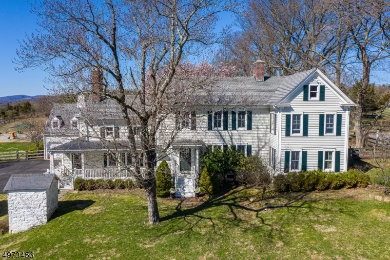 22 ALLERTON RD, Clinton Twp., NJ 08833
