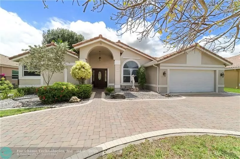 4242 NW 54th St, Coconut Creek, FL 33073