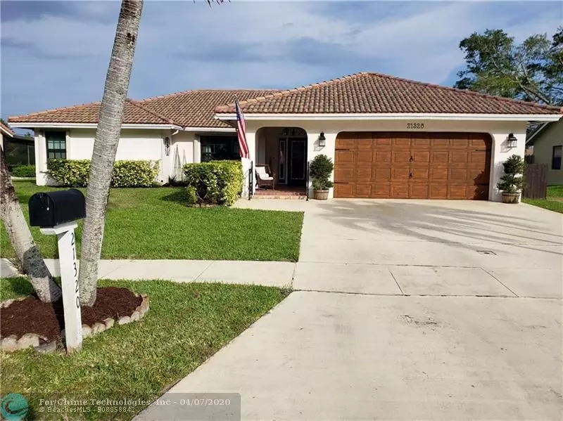 Boca Raton, FL 33428,21320 Chinaberry Dr